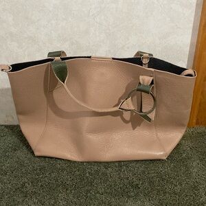 Roberta Gandolfi satchal